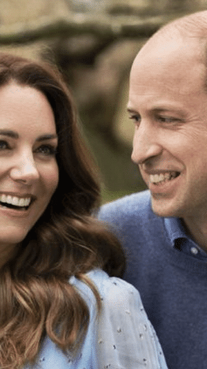 Prince William And Duchess Kate Celebrate 10th Anniversary With Romantic New Portraits