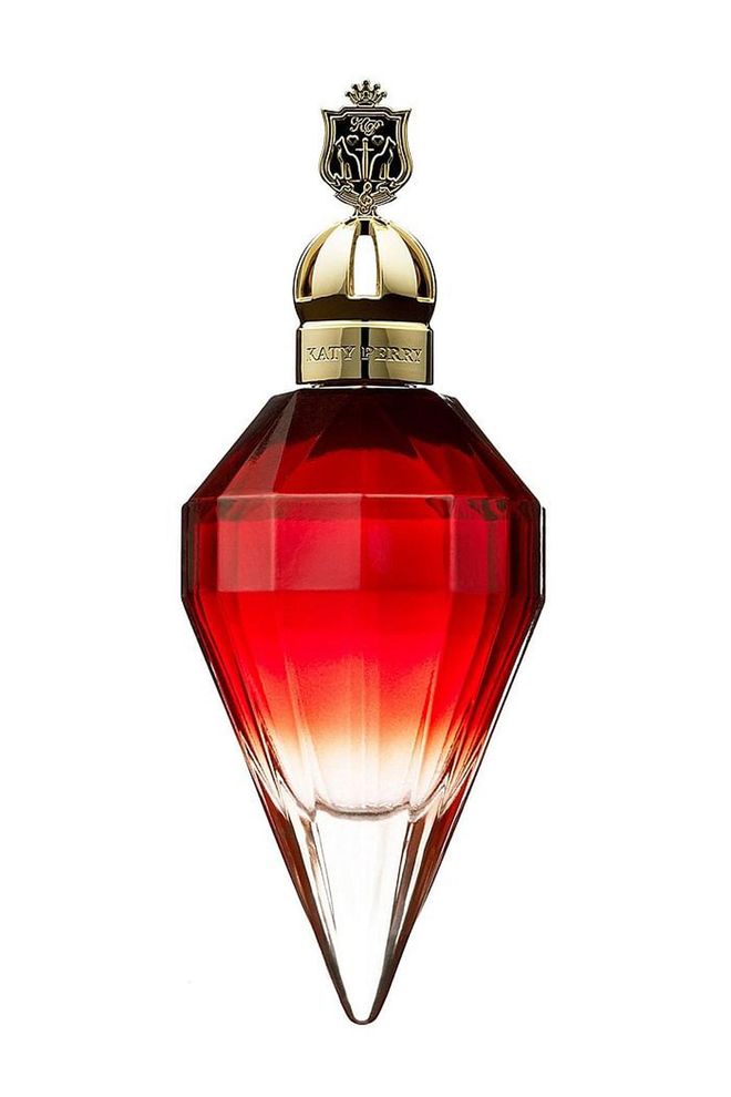 Katy Perry returns with a much more adult looking perfume, in comparison to her previous designs, which boasts a full-bodied floriental fragrance combining wild berry, jasmine and liquid praline. 