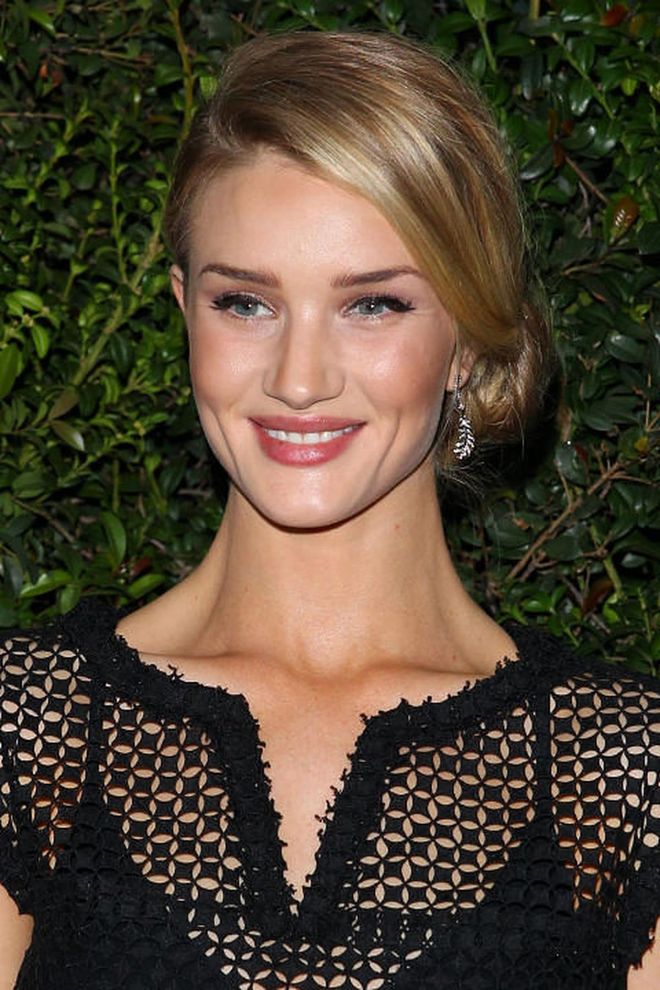 The style: An elegant side bun was a chic look for this event. Photo: Getty