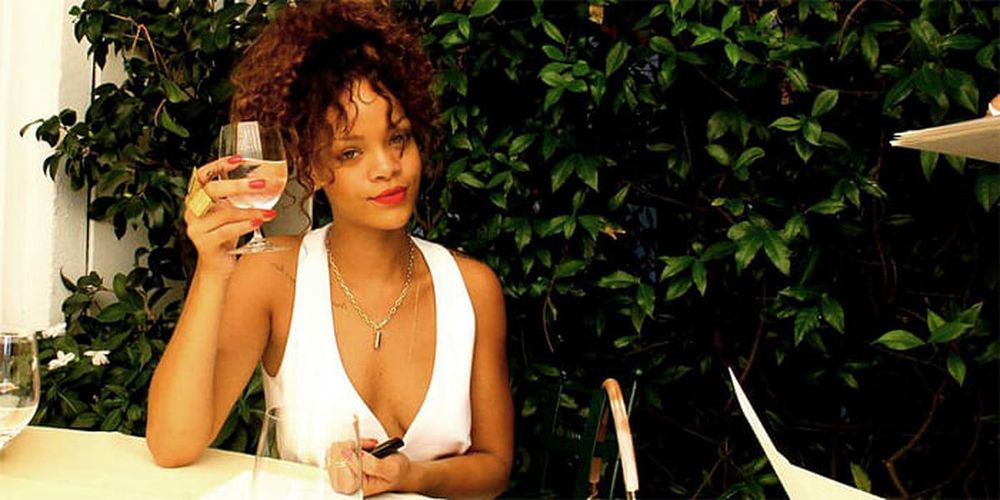 This Is What It Looks Like When Rihanna Makes Brunch