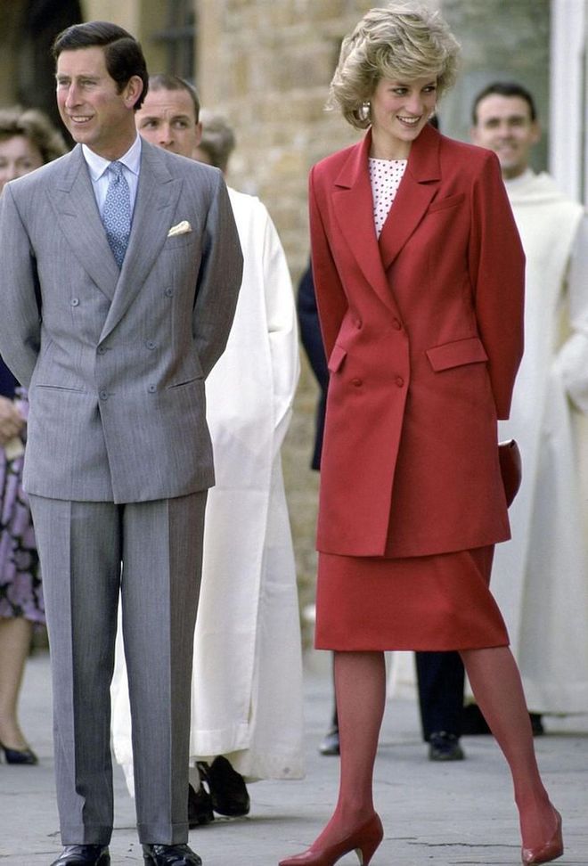 Diana didn't just theme her outfits and shoes. She also occasionally wore colored stockings — presumably matched to her outfit thanks to hand-dying, a sartorial luxury taken advantage of to this day by Kate Middleton, whose hats are designed to perfectly match her outfits thanks to expert milliners like Jane Taylor. Photo: Getty