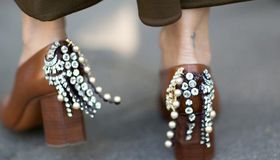 cool shoe trend