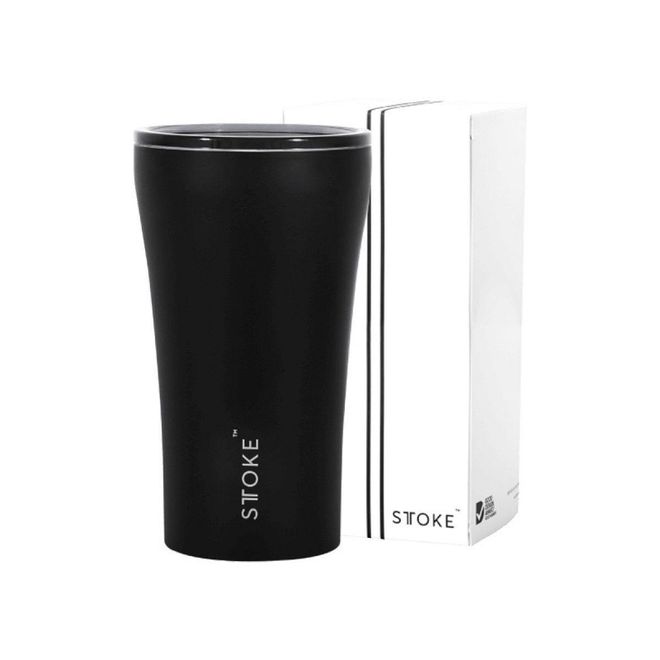 Sleek, stylish, and incredibly lightweight, the Sttoke coffee cup is designed to provide a consistent temperature and flavour for 3-6 hours, so you can work longer hours while getting the same warm sips of your tea from start to finish. The luxe matte finish also makes for a pretty addition to your desk. 