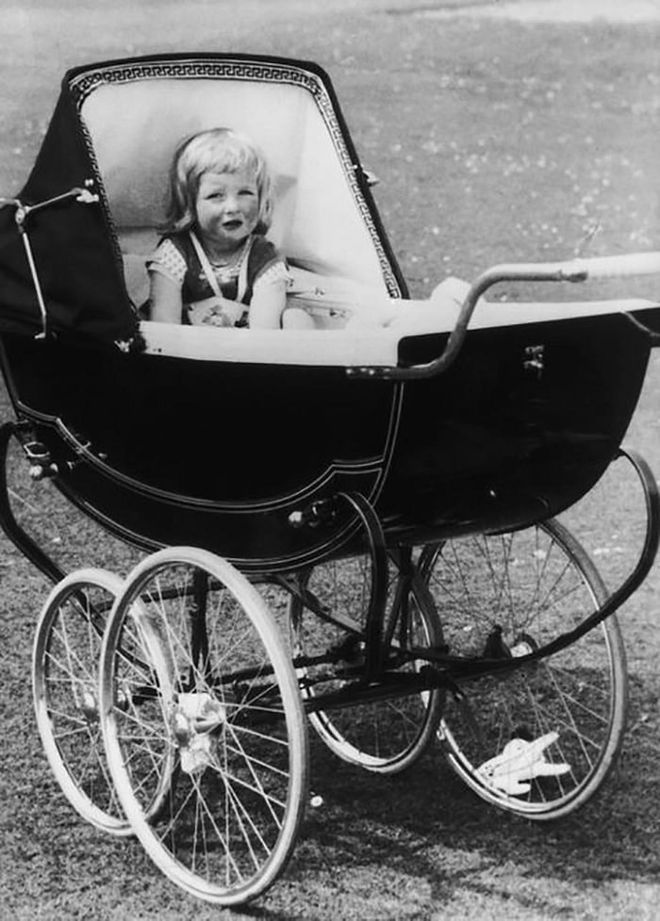 Young Diana, pictured in her stroller at Park House, Sandringham in Norfolk, 1963. She was born into an aristocratic family; the Queen even attended her parents' wedding.

Photo: Getty