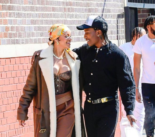 Rihanna And A$AP Rocky Get Cozy In NYC While Filming A New Music Video