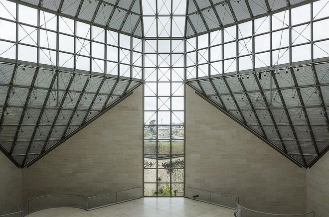 Pei began work with the Dutch museum in 1997 and completed the project in 2006. Pictured is the first floor, with its massively impressive skylight. Photo: Getty 