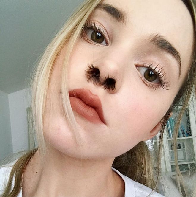 It might sound completely mental, but yes, nose hair extensions were a thing on Instagram. Once again, we have Taylor R to thank for popularising this trend. She created the look by glueing false eyelashes to her nostrils. Thankfully, this didn’t become an actual beauty trend IRL and remained on Instagram. Thank U, Next.