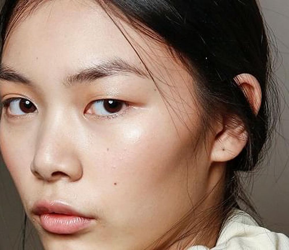8 Best Brightening Serums To Supercharge Your Routine