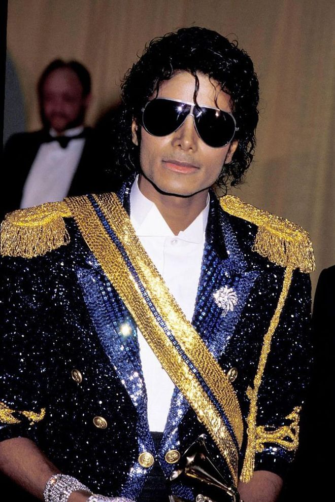 One of MJ's most iconic looks, the King of Pop showed up to the '84 Grammy Awards in a bedazzled military jacket and what would become his signature single glove.
