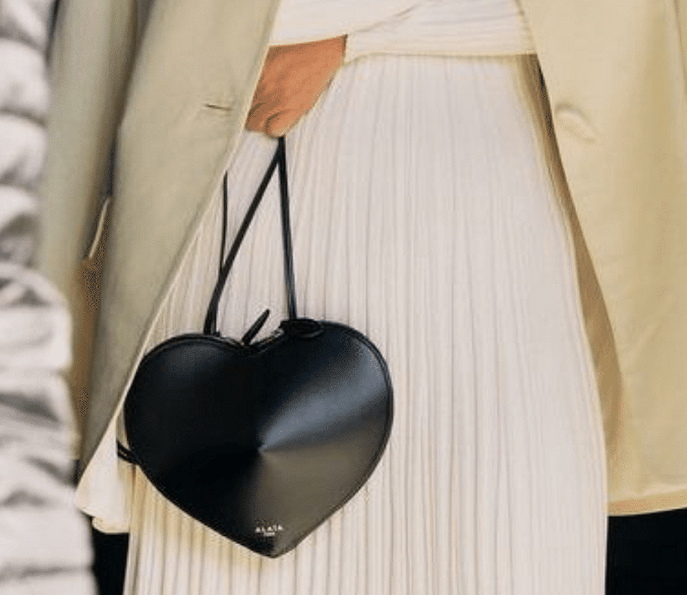 Why Fashion Has a Crush on the Alaïa Heart Bag