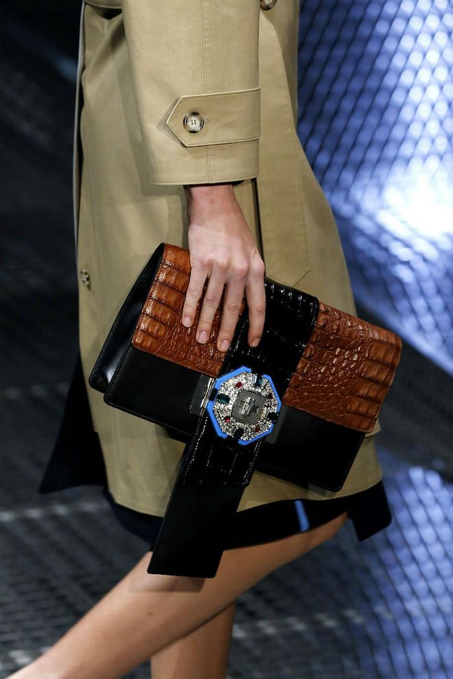 Seen at: Paris Fashion Week//Why we love it: Securing your essentials in a sleek leather body is a luxurious croc flap embellished with a gorgeous bejewelled clasp. Whether it's for the red carpet or the street, this piece will add an element of sophistication effortlessly. (Photo: Getty)