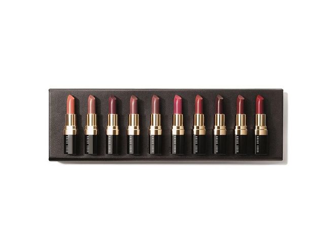As a lipstick addict, this collection of Bobbi Brown's original 10 shades is a definite collector's item. Plus, they come in a gorgeous keepsake box that's too beautiful to resist! 