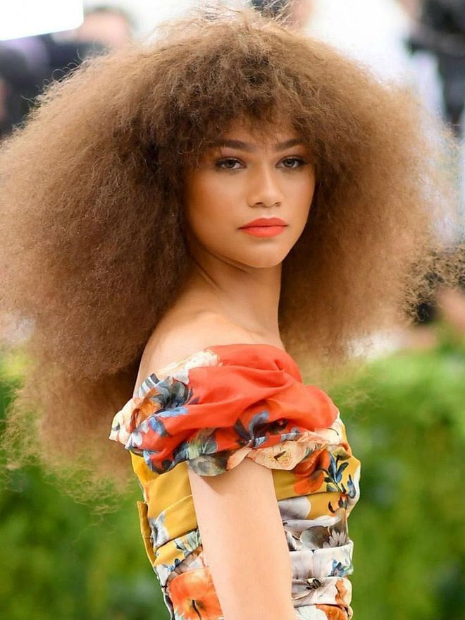 One of the biggest hair trends in 2017 was all about texture play. You could either embrace your natural texture, or style it to new extremes. We loved how Zendaya, Queen of wigs and hair transformations, brought cloud-like curls to the Met Ga;a red carpet.