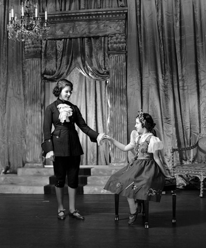 Margaret and Elizabeth acted in a production of Cinderella at Windsor Castle, where Elizabeth played Prince Charming and Margaret portrayed Cinderella. The young royals put on a number of pantomime shows throughout their childhood: in 1943, they acted in Aladdin.
Photo: Getty