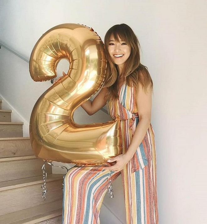@imjennim (1.5m) - Im, who’s based in L.A., is one of the most popular fashion vloggers on the scene. She has also used her profile and influence to launch a fashion line, Eggie, which is direct-to-consumer, and sells comfortable basics.