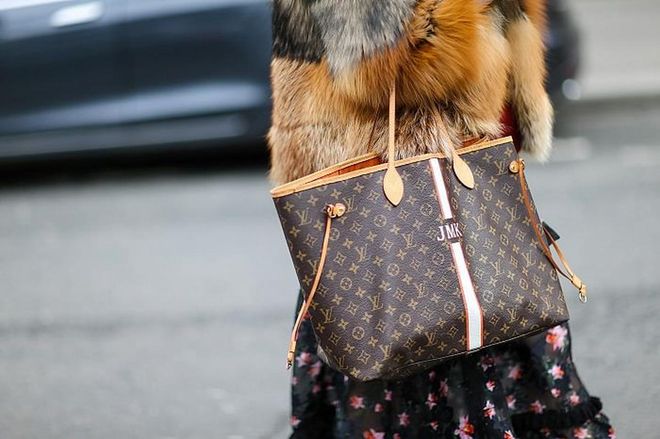 Louis Vuitton's spacious Neverfull bag is a timeless classic. Photo: Getty 