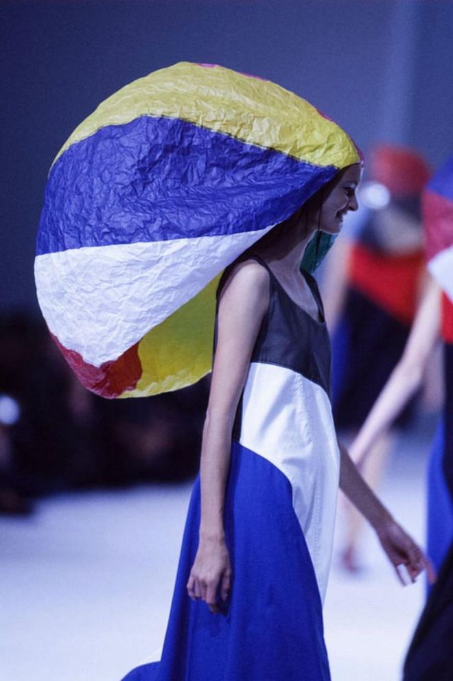 Remembering Issey Miyake, Pioneer Of The Nonconformist’s Uniform
