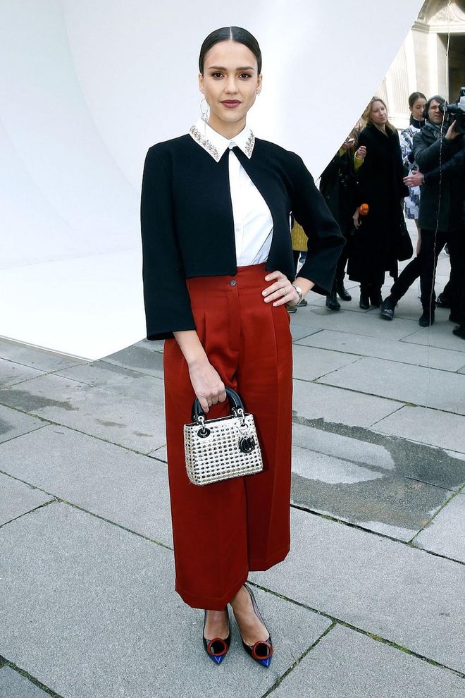 Cropped, yet tailored wide-leg trousers make for an ideal transeasonal office look. Photo: Getty 