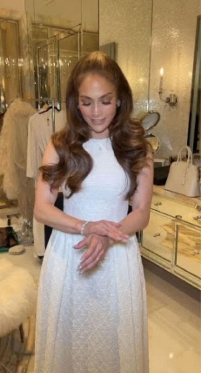 Jennifer Lopez Wedding Gown