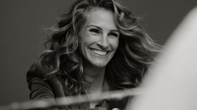 Behind the screens with Julia Roberts and Chopard. (Photo: Chopard)