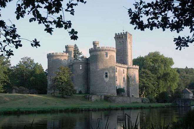 Asking Price: $22.3 million
This 12th-century château is rumored to be the place where Richard the Lionheart (aka King Richard from Disney's Robin Hood if English history isn't your best subject) died from an arrow injury.