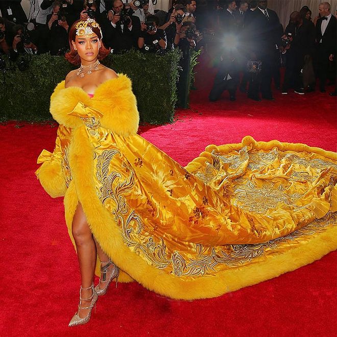 Who could forget when fashion’s baddest gal with the BDE, Riri, made her grand entrance in a majestic yellow Guo Pei couture creation? Dubbed The Omelette, the most talked-about dress that year catapulted the Asian couturier 
into the global spotlight.